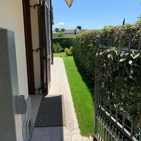 Casa Lago Maggiore Hébergement de vacances Lesa